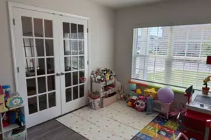 1504 Stephenson Dr, Greenville, NC 27834 - Photo 5