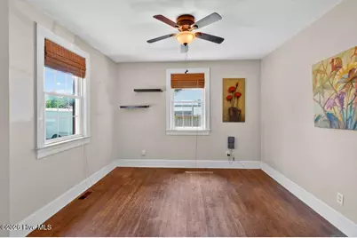 2200 Center Avenue, New Bern, NC 28560 - Photo 5