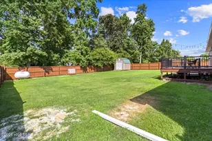 211 Sunridge Ln, Pikeville, NC 27863 - Photo 7
