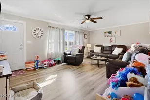 283 Will Baker Rd, Kinston, NC 28504 - Photo 25