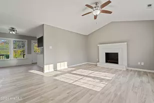 608 Mallard Dr, Jacksonville, NC 28540 - Photo 3