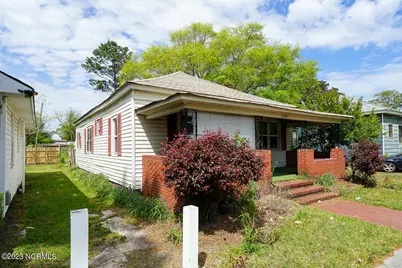 1104 S 7th Street, Wilmington, NC 28401 - Photo 1