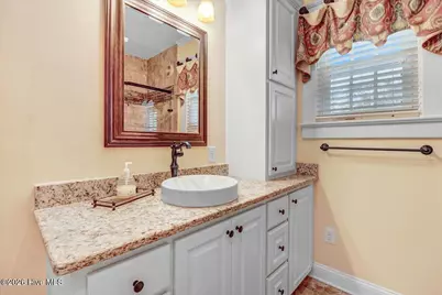 501 W Main Street, Mount Olive, NC 28365 - Photo 21