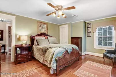 501 W Main Street, Mount Olive, NC 28365 - Photo 33