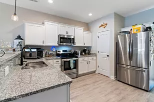 68 Catalina Cir, Swansboro, NC 28584 - Photo 13