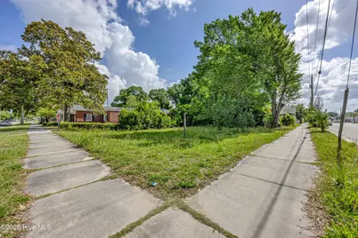 805 Castle Street, Wilmington, NC 28401 - Photo 5