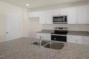 4816 Martha Wynd Wy, Farmville, NC 27828 - Photo 13