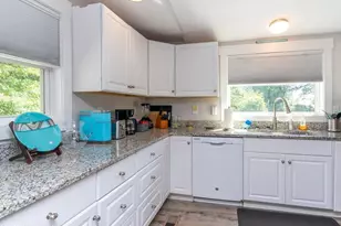 227 Colonial Beach Rd, Jarvisburg, NC 27947 - Photo 11