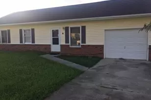 1062 Birchwood Ln, Jacksonville, NC 28546 - Photo 1