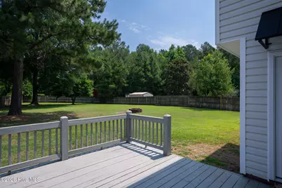 303 E Regent Court, Jacksonville, NC 28546 - Photo 43
