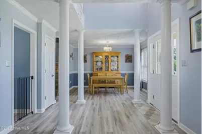 303 E Regent Court, Jacksonville, NC 28546 - Photo 17