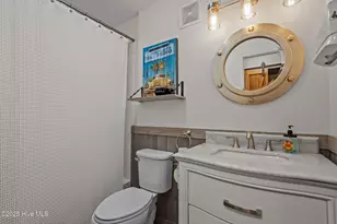 111 Florida Ave, Carolina Beach, NC 28428 - Photo 23