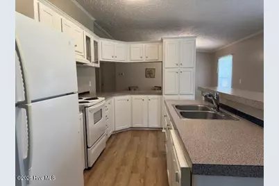 228 Bellhammon Forest Drive, Rocky Point, NC 28457 - Photo 5