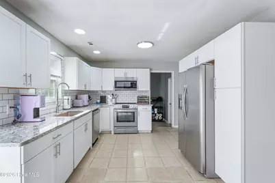 185 Liberty Park Road, Jacksonville, NC 28540 - Photo 15