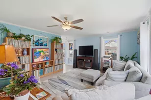 118 Crab St, Holden Beach, NC 28462 - Photo 9
