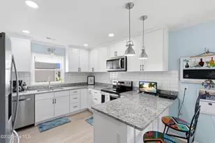 118 Crab St, Holden Beach, NC 28462 - Photo 17