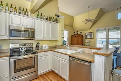 905 Bramble Reach # B, Bald Head Island, NC 28461 - Photo 21