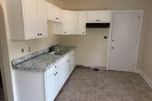 305 Dewey St SW, Wilson, NC 27893 - Photo 5