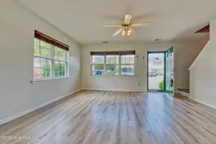 79 Crush Ct, Swansboro, NC 28584 - Photo 7