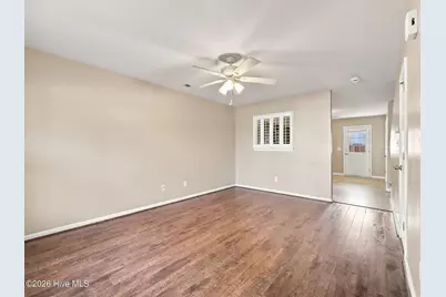 419 Caldwell Loop, Jacksonville, NC 28546 - Photo 3