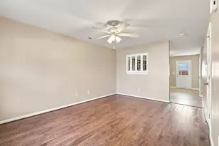 419 Caldwell Loop, Jacksonville, NC 28546 - Photo 3