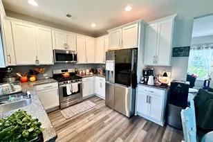 3016 Goldenaster Ct, Leland, NC 28451 - Photo 5