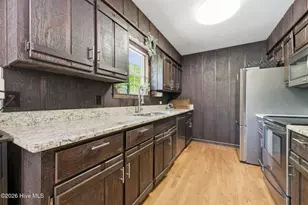 305 White Mountain Rd, Marble, NC 28905 - Photo 11