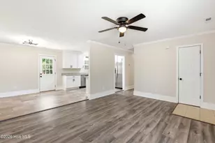 87 S High Point Rd, Southport, NC 28461 - Photo 7