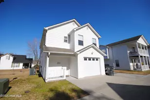 3225 Belmont Cir, Wilmington, NC 28405 - Photo 1