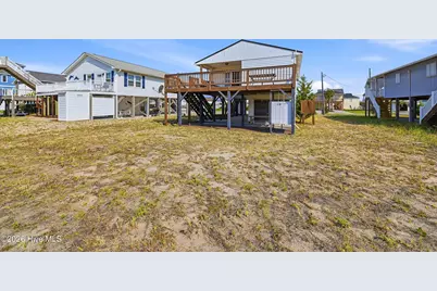 1906 N New River Drive, Surf City, NC 28445 - Photo 31
