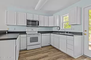 4513 Country Club Rd, Morehead City, NC 28557 - Photo 5