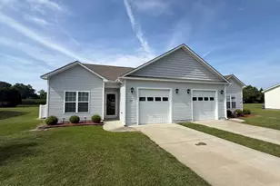 211 Briarcliff Ct, Kinston, NC 28501 - Photo 1