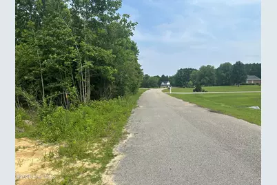 359 Whites Crossing Lane, Whiteville, NC 28472 - Photo 7