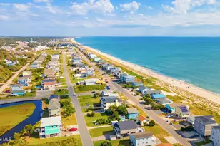 165 NW 4th St, Oak Island, NC 28465 - Photo 61
