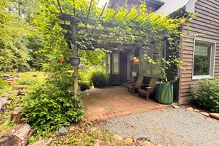240 McGregor Woods Rd, Chapel Hill, NC 27517 - Photo 9