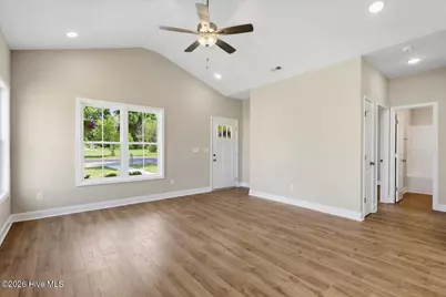 507 E Harnett Street, Dunn, NC 28334 - Photo 9
