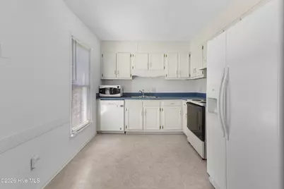 4943 Marlin Court, Wilmington, NC 28403 - Photo 9