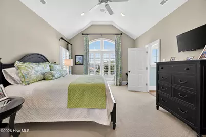 24 W Salisbury Street, Wrightsville Beach, NC 28480 - Photo 59