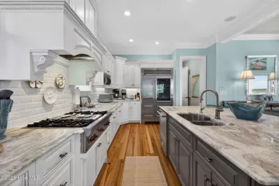 24 W Salisbury Street, Wrightsville Beach, NC 28480 - Photo 25
