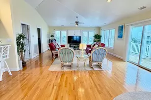 8526 Ocean View Dr, Emerald Isle, NC 28594 - Photo 9