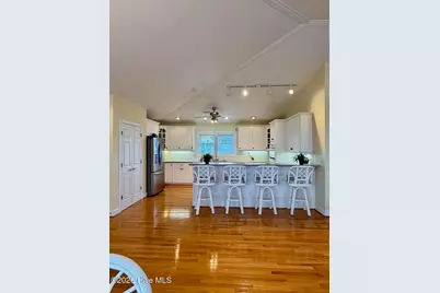 8526 Ocean View Drive, Emerald Isle, NC 28594 - Photo 15