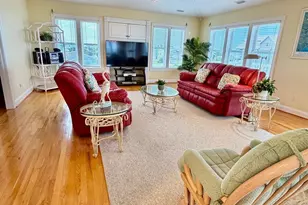 8526 Ocean View Dr, Emerald Isle, NC 28594 - Photo 11