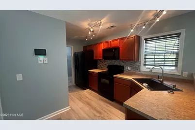 104 Republic Court, Jacksonville, NC 28540 - Photo 5