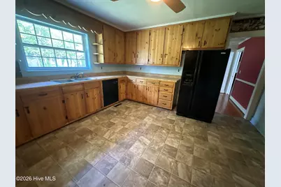 309 Pecan Lane, Laurinburg, NC 28352 - Photo 5