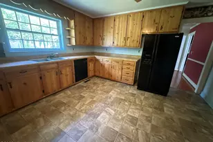 309 Pecan Ln, Laurinburg, NC 28352 - Photo 5