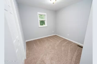 512 Haywood Creek Drive, Trent Woods, NC 28562 - Photo 13