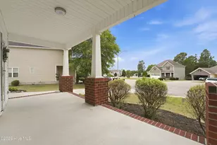 104 Lightwater Ct, Aberdeen, NC 28315 - Photo 7