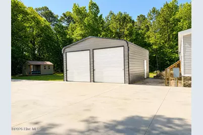 2084 Spring Garden Road, New Bern, NC 28562 - Photo 19