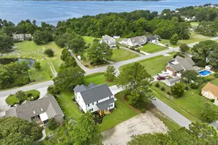 201 Silver Creek Landing Rd, Swansboro, NC 28584 - Photo 3