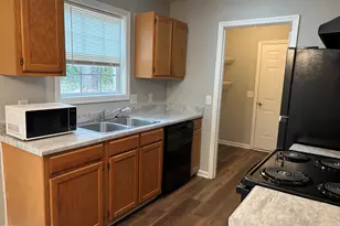805 N Sycamore St, Aberdeen, NC 28315 - Photo 3